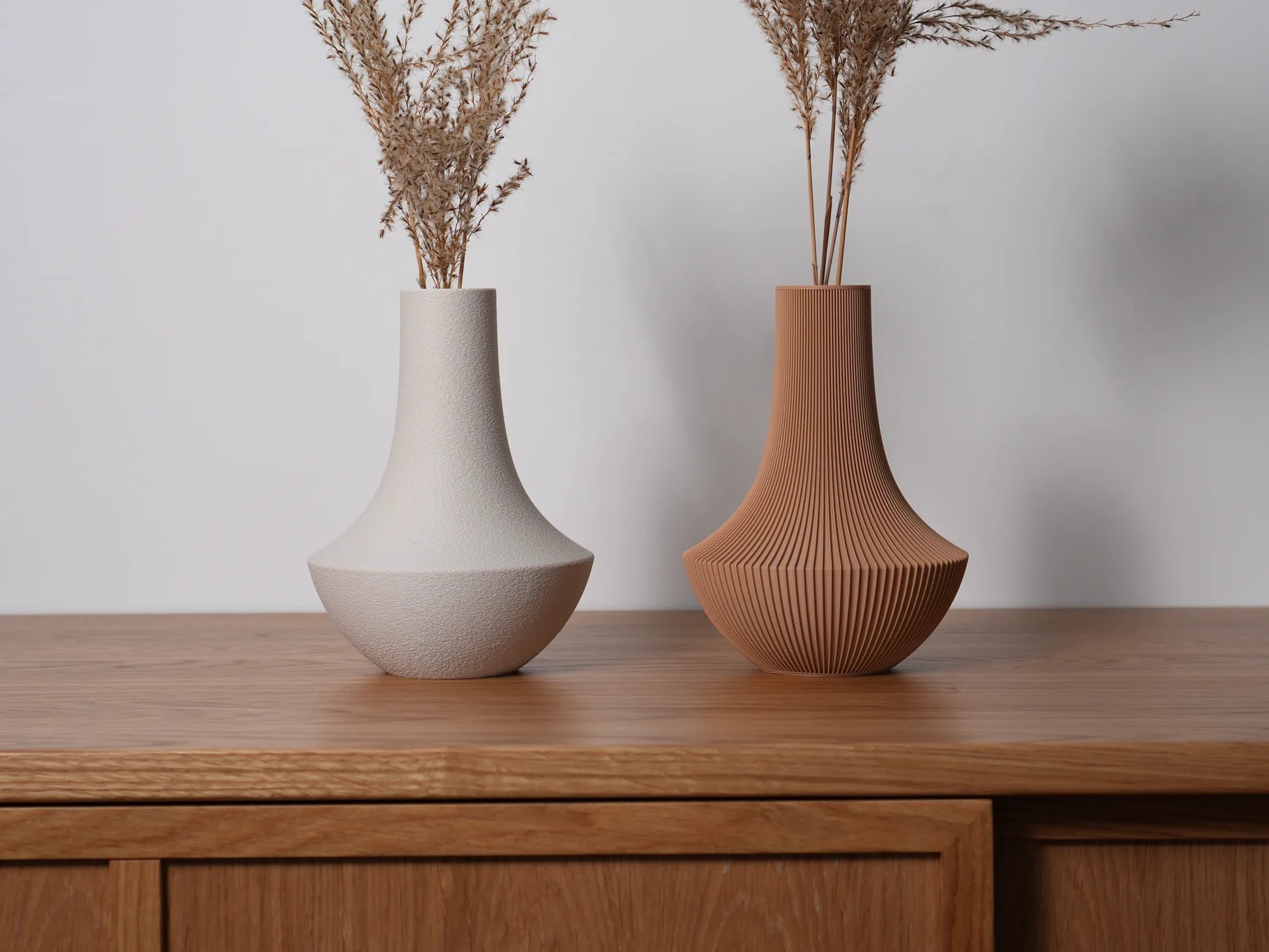 Dagny Vase by ScandiLayer, Rillet, Mat kul