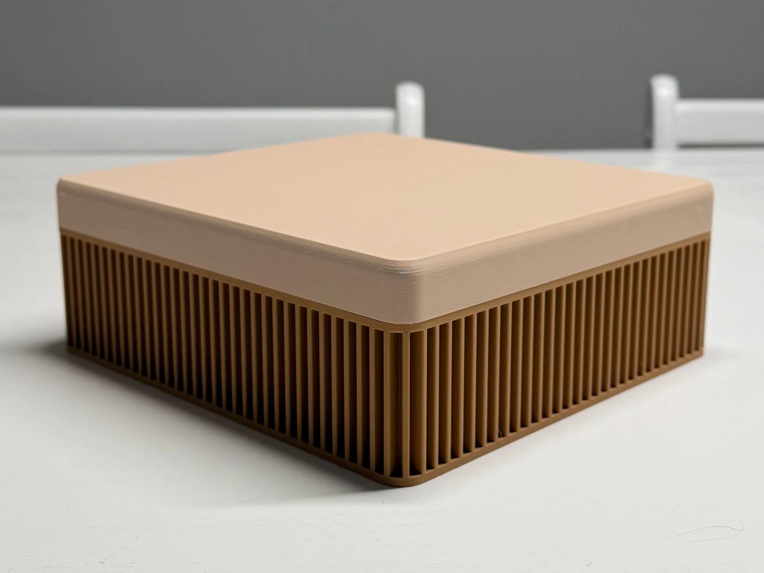 Maja smykkekrin by ScandiLayer, Beige